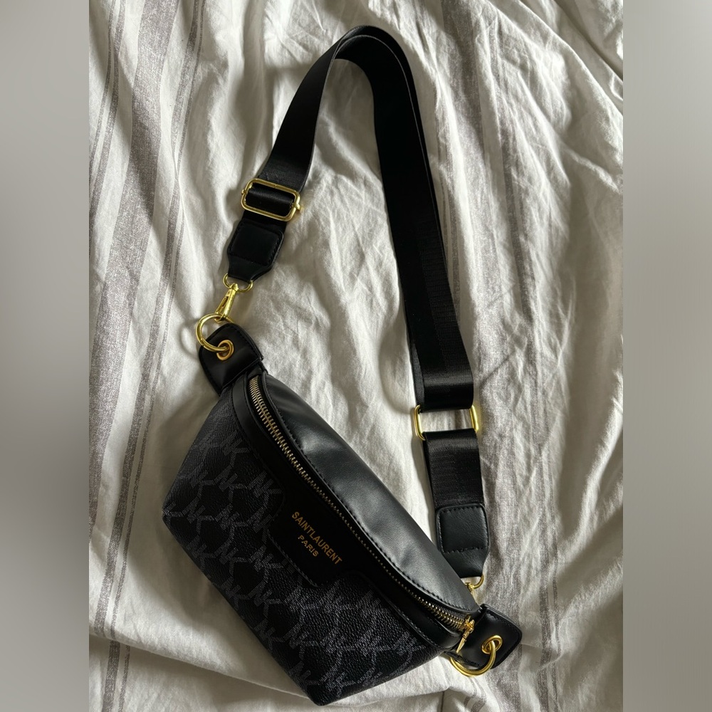 Black Belt Bag